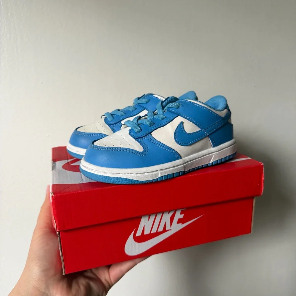 Nike Kids Blue and White Low-Top Sneakers with Swoosh